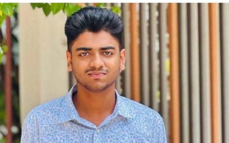 যশোরে অনলাইন জুয়ার ফাঁদে পড়ে তরুণের আত্মহত্যা